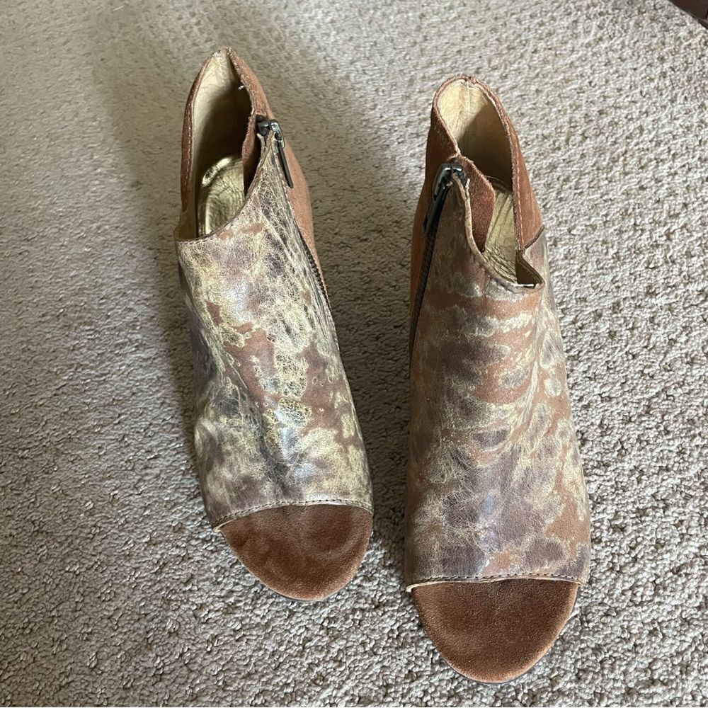 Diba True Two Toned Wedges